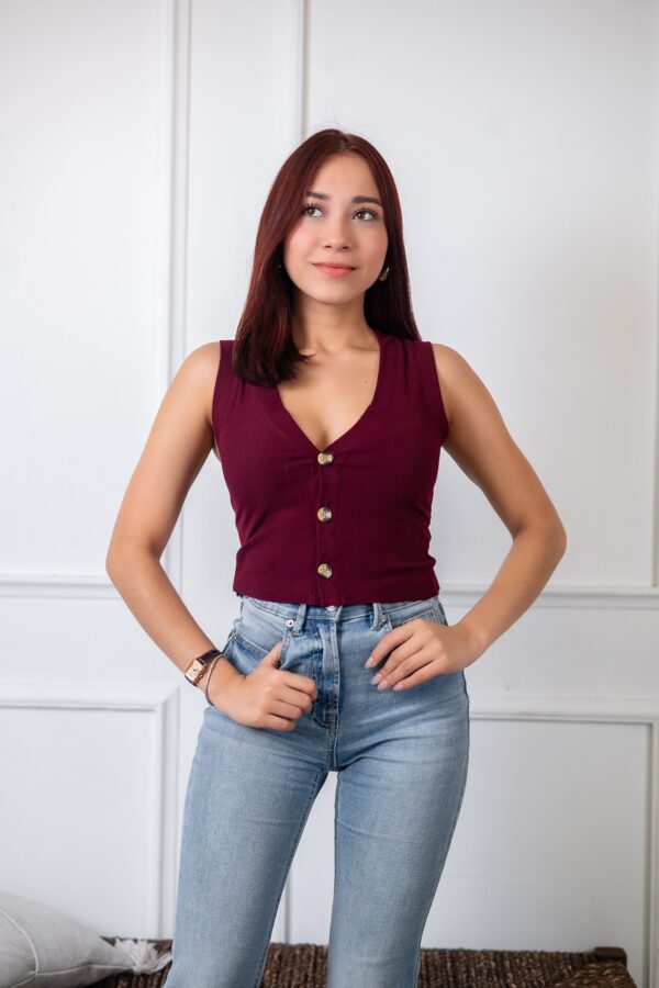 Blusa tipo chaleco con botones Cod:4408